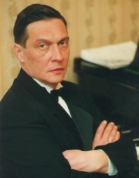 Анатолий Шелудяков